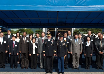 Civilians honored by USFK