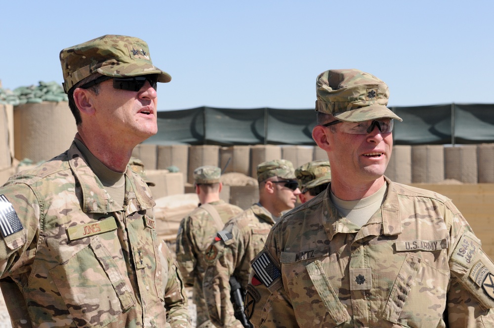 USAFCENT deputy commander meets with TF Chosin commander
