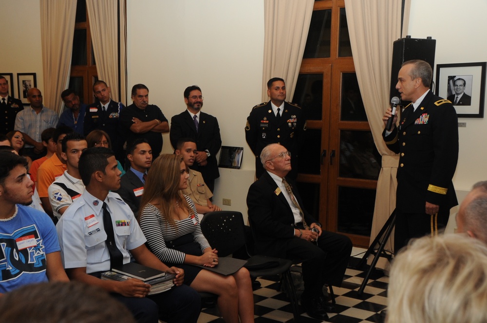 Puerto Rican students aspire to become US armed forces officers