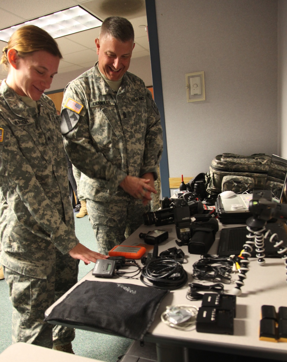 Sgt. Maj. of the Army Raymond Chandler III visits 55th Signal Company (Combat Camera)