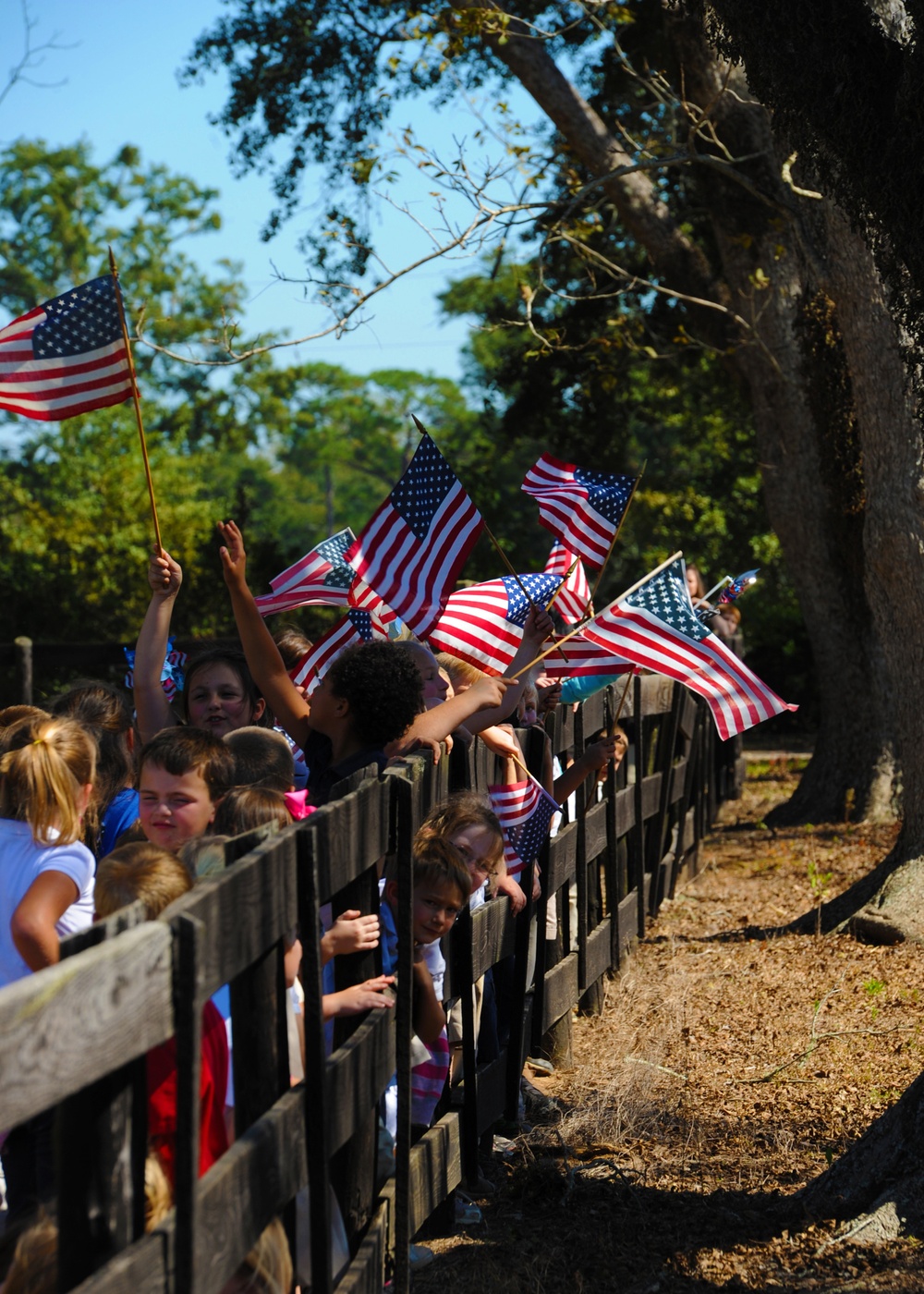 Supporters cheer on special tactics airmen