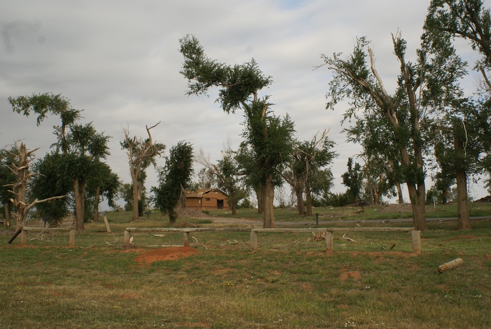 Corps District Commander presents awards to Canton volunteers