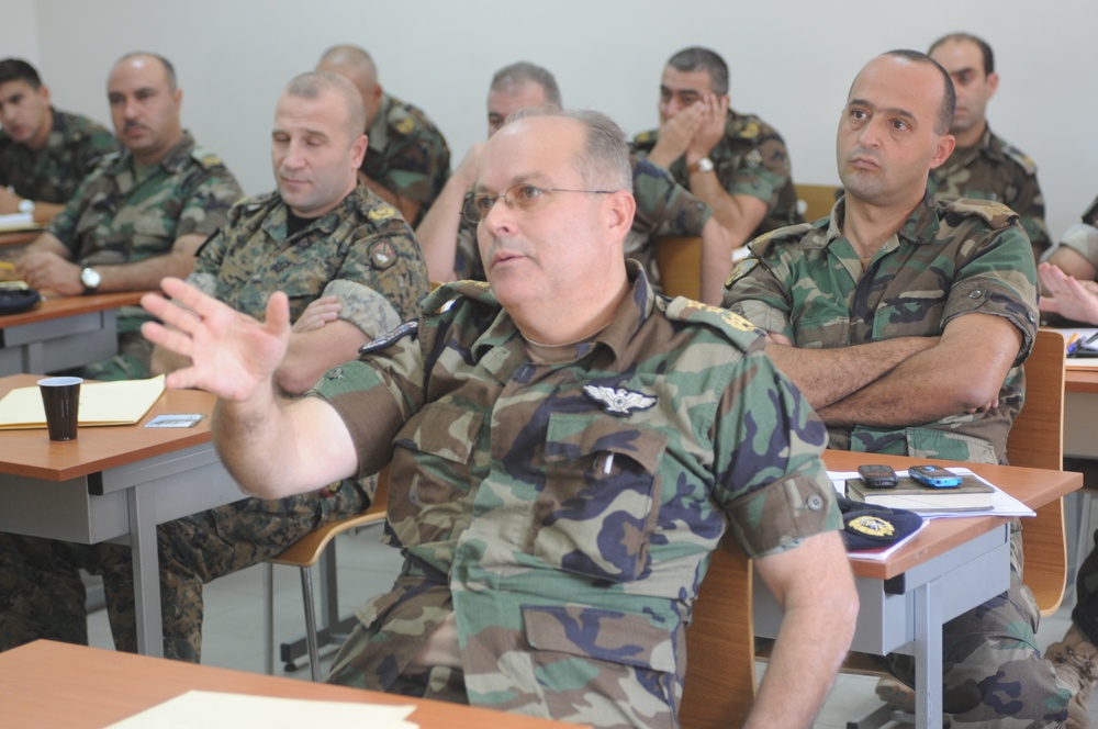 Third Army conducts public affairs, military information support operations seminar for LAF