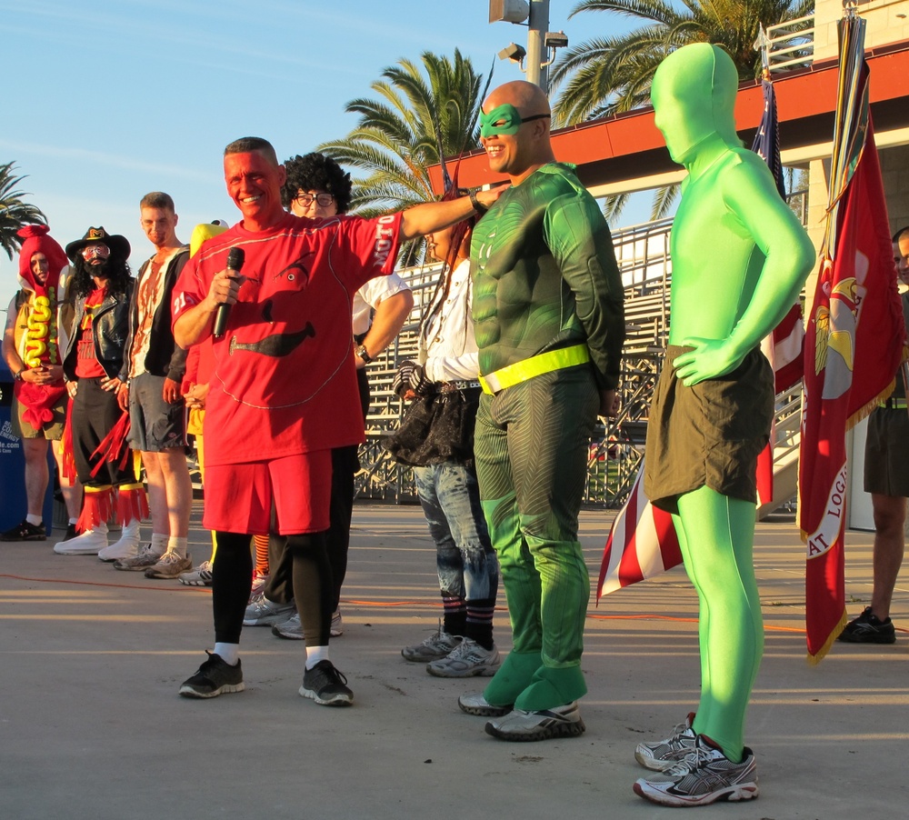 DVIDS - Images - Marines participate in Halloween Run [Image 3 of 3]