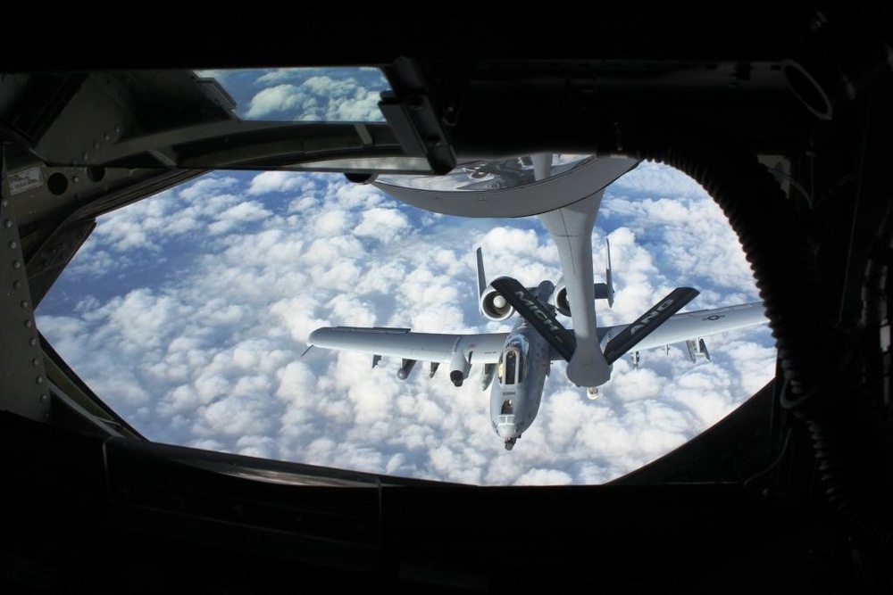 A-10 Refuel