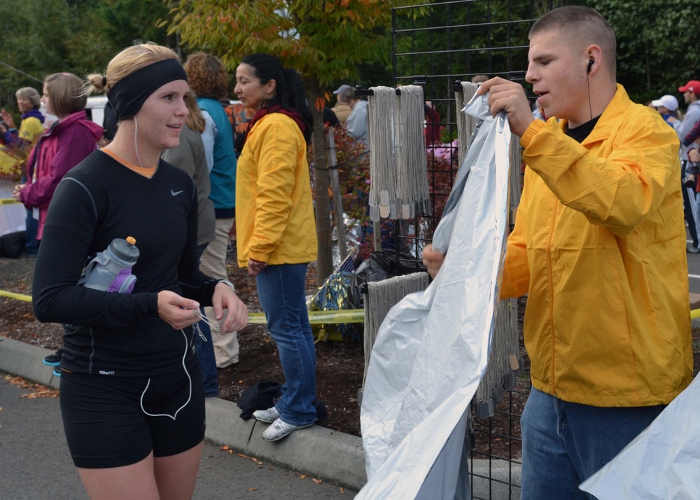 A mother’s tragic loss provides hope / Inaugural Race for a Soldier half marathon assists service members dealing with Post Traumatic Stress Disorder