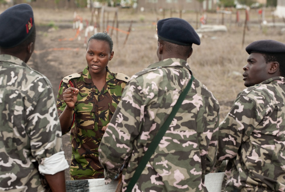 Kenyan soldiers train, prepare for civil affairs mission