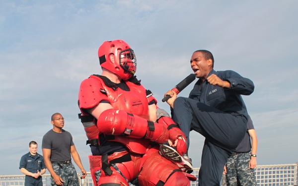 Security reaction force course aboard USS Kidd