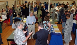Reintegration program helps Oregon soldiers link with local employers
