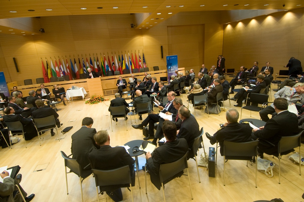 The new Security environment: NATO's strategic interests, what priorities and what vulnerabilities?