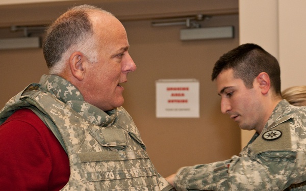 Pittsburgh businesses strengthen relationship with local Army Reserves