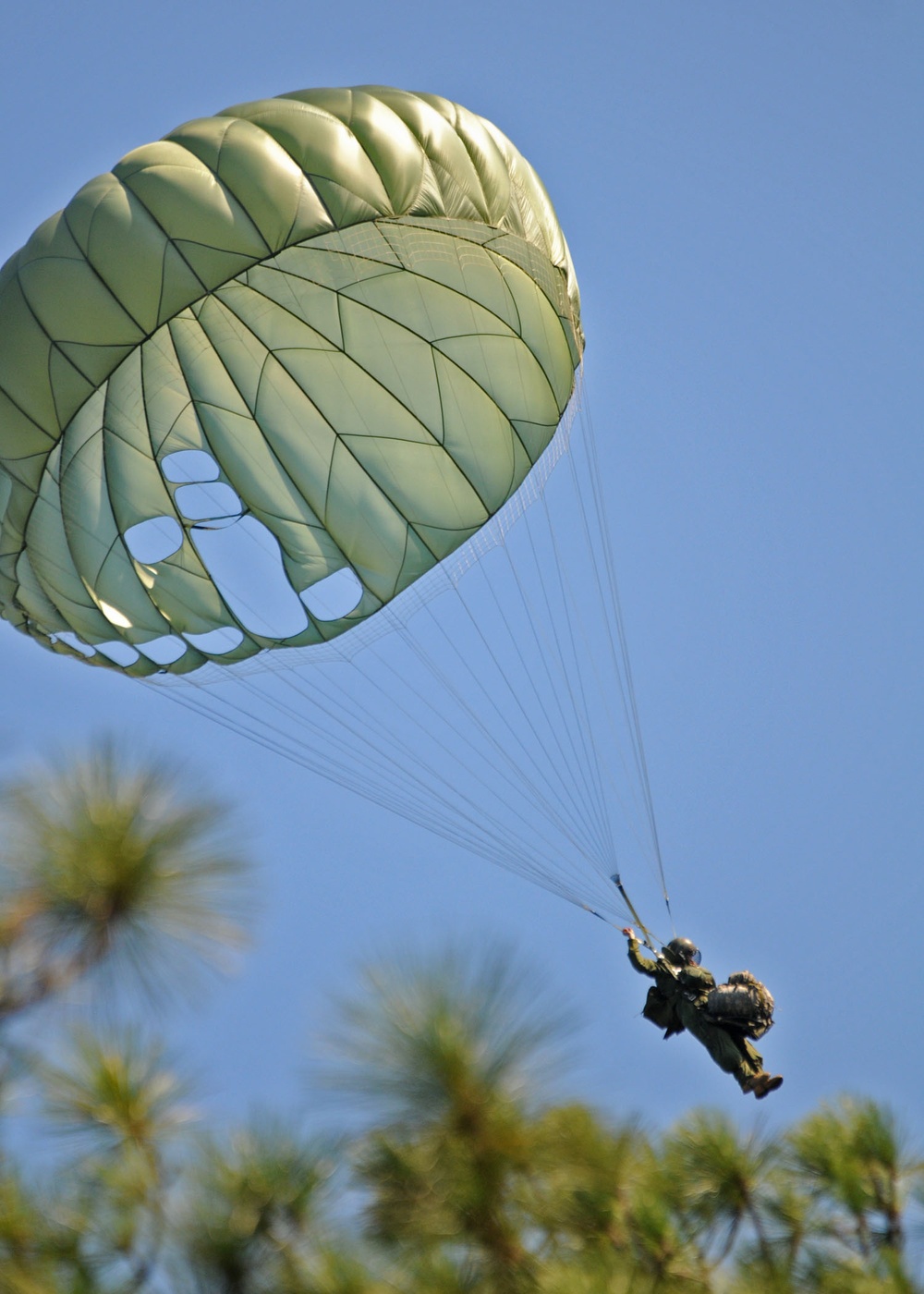 ‘Jumping into the Thick of It:’ Engineers conduct Rough Terrain Airborne Operations