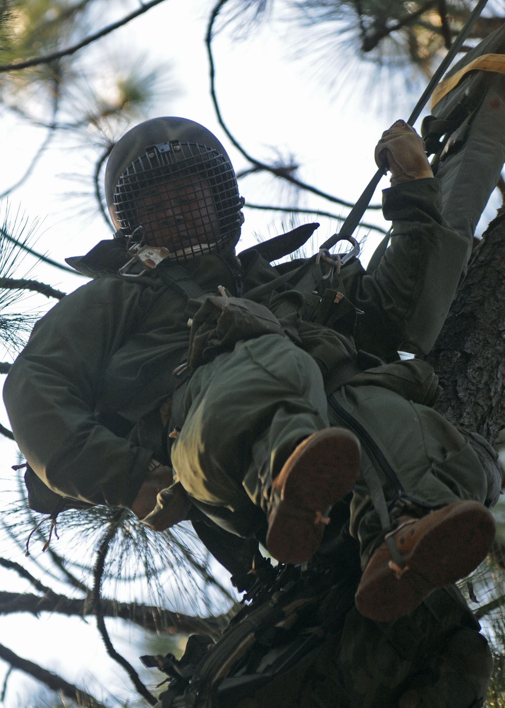 ‘Jumping into the Thick of It:’ Engineers conduct Rough Terrain Airborne Operations