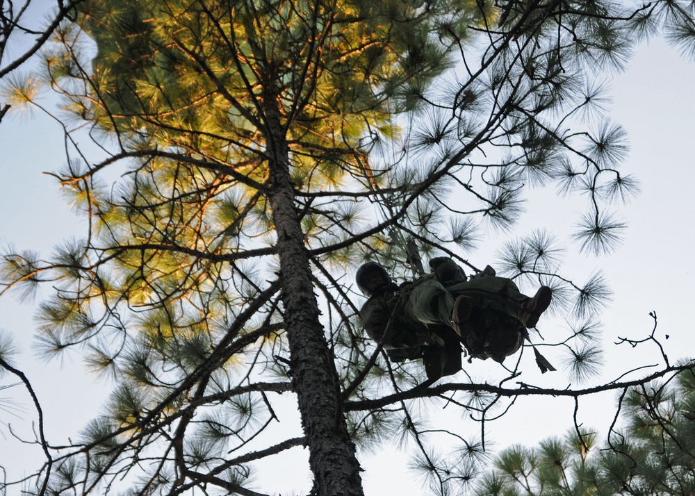 ‘Jumping into the Thick of It:’ Engineers conduct Rough Terrain Airborne Operations