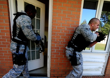 Joint Base Charleston Security Forces conduct Close Quarters Battle Training