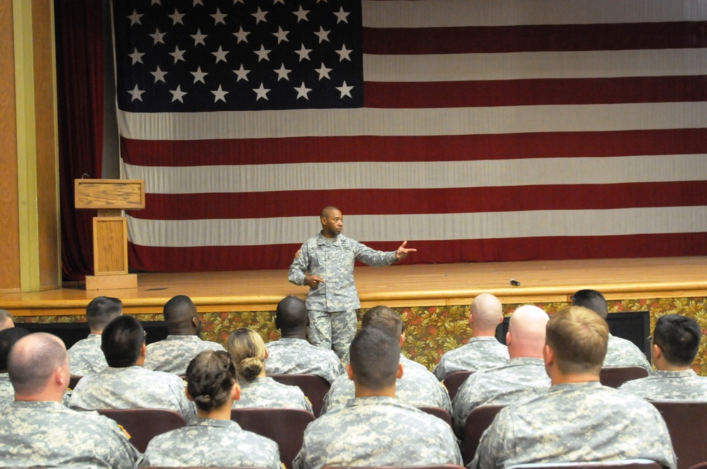 25 Fort Bliss captains graduate the Captains Career Course Common Core