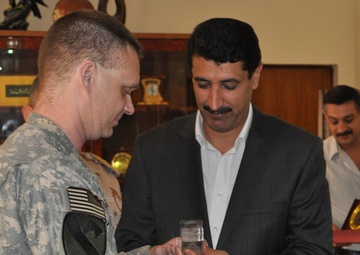 US Transition team leader, ‘Red Dragons’ support Samarra redevelopment