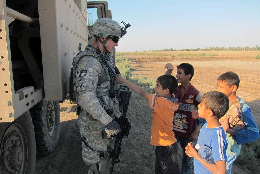 Bandog provides aid to local IPs