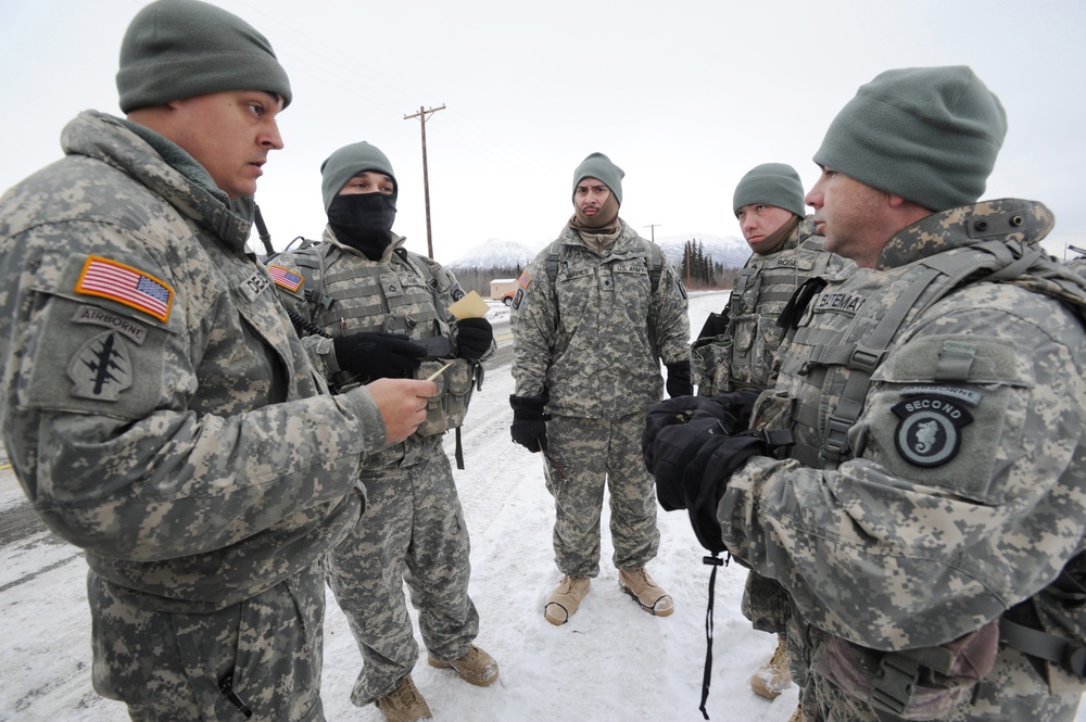 4th Quartermaster Det. (Airborne) land Navigation training JBER