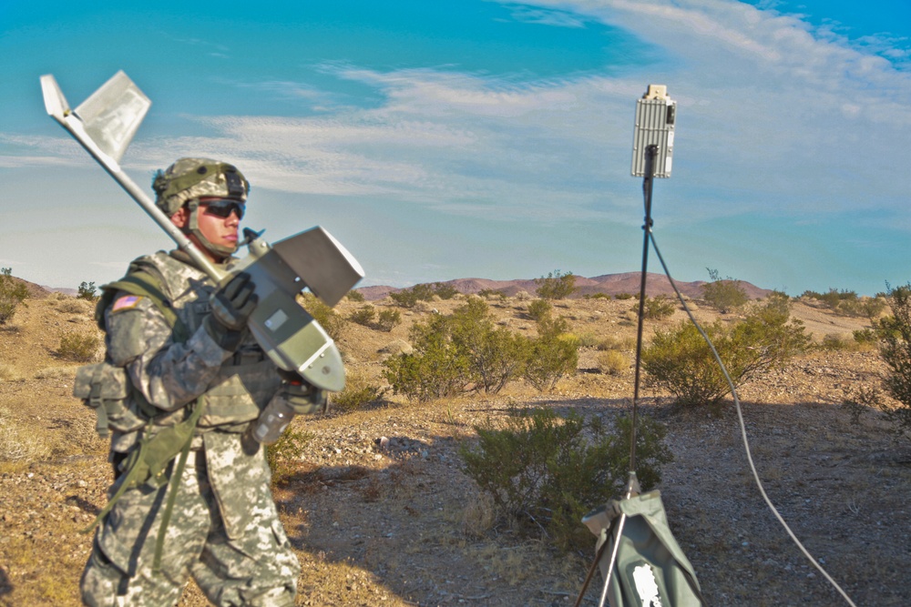 DVIDS - Images - 3-2 Stryker Brigade (NTC) [Image 8 of 17]