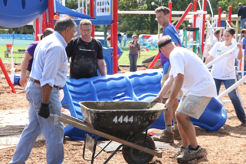 Fort Meade Playground Build