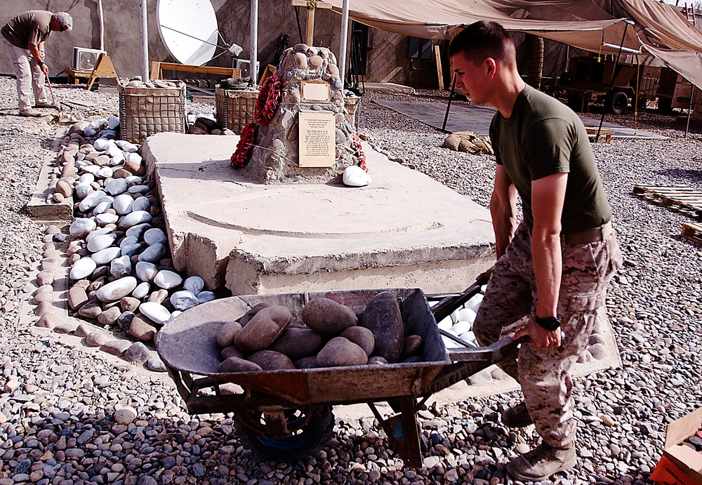 A memorial of sacrifice in Garmsir