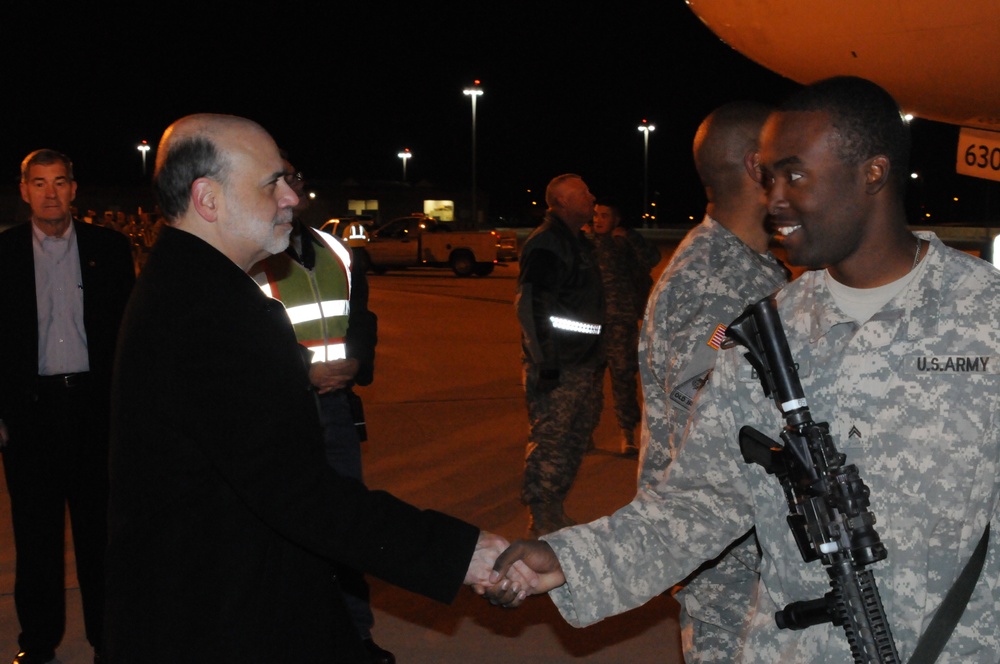 Federal Reserve chairman visits Fort Bliss