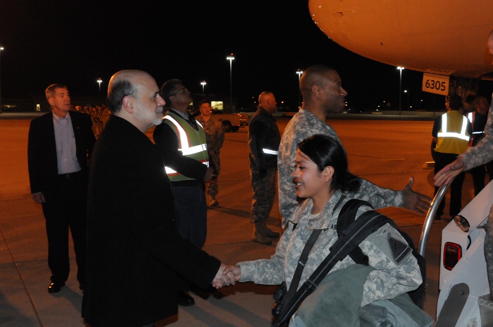 Federal Reserve chairman visits Fort Bliss