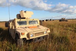 Marines smash, grab in motorized raid course