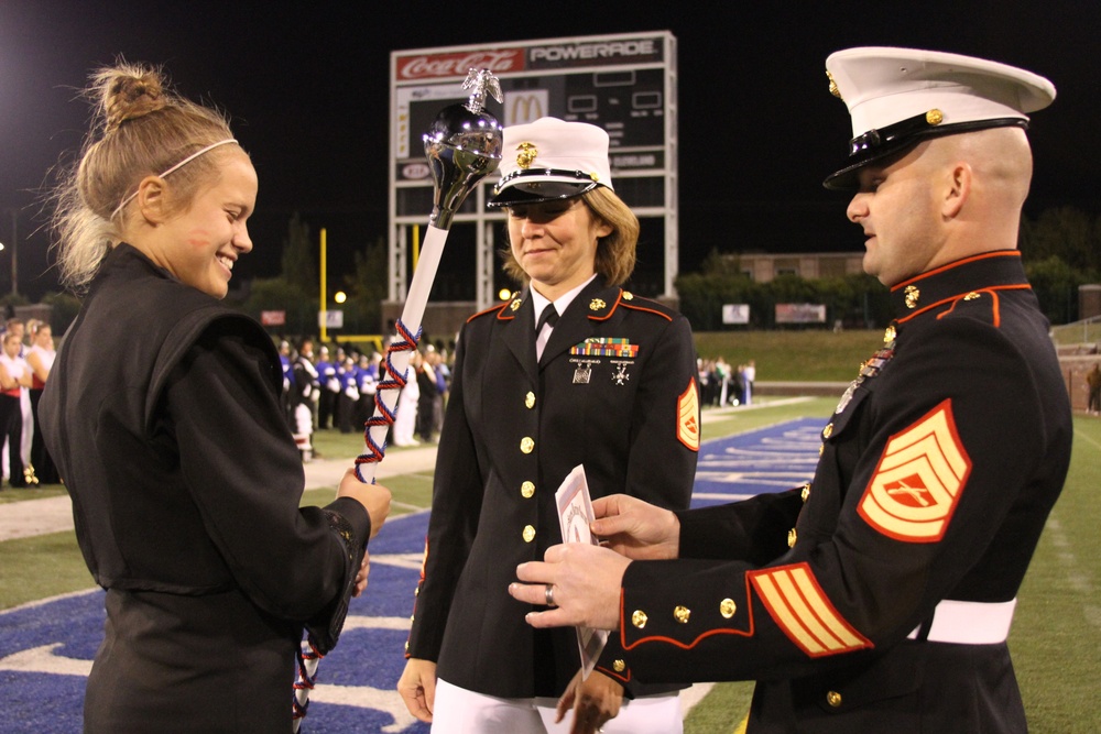 Marines present Esprit de Corps award to winning High School marching band