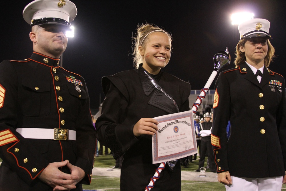 Marines present Esprit de Corps award to winning High School marching band