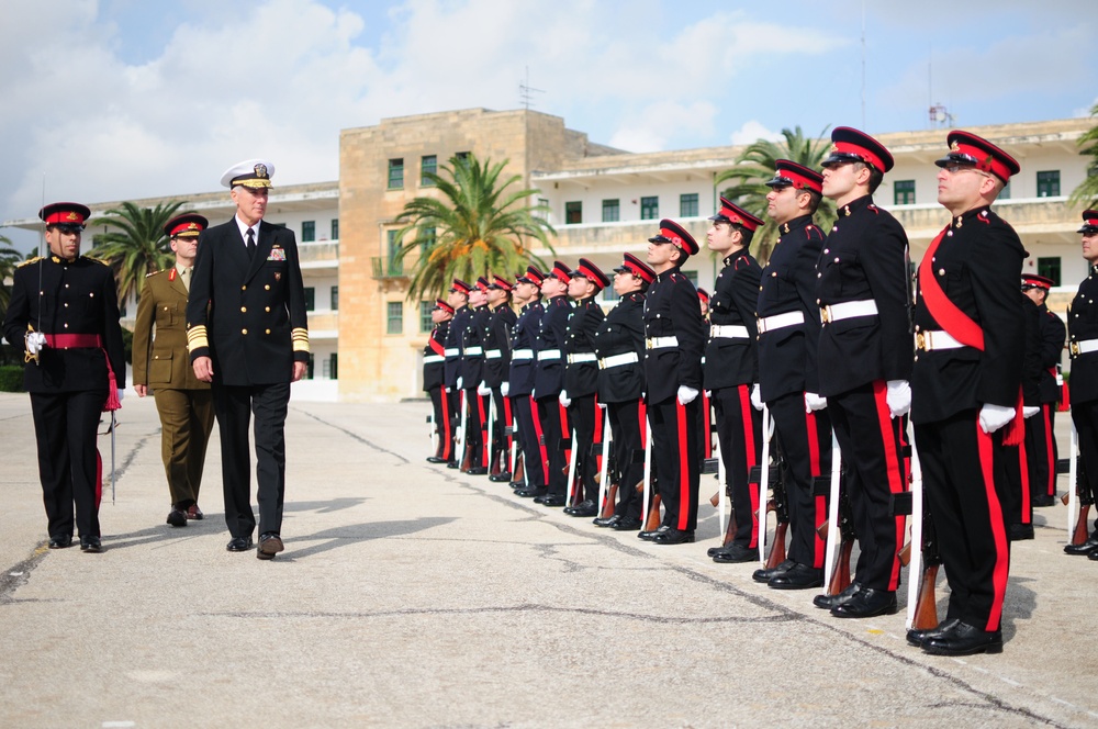 NAVEUR-NAVAF commander visits Malta