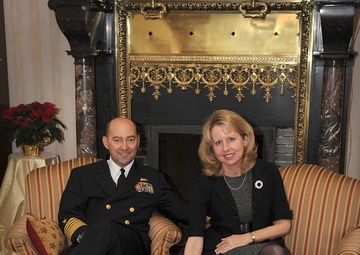 SACEUR delivers his Christmas message