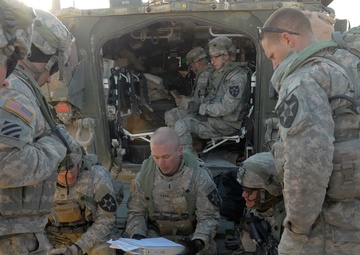 2nd Battalion, 1st Infantry Regiment, conducts air insertion exercise