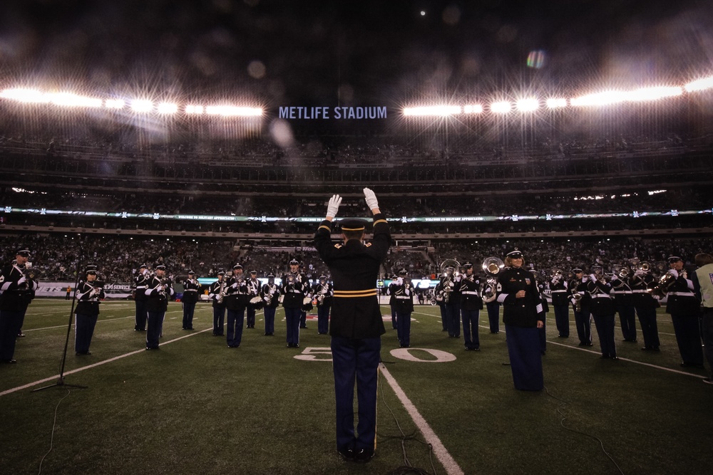 United States Military Academy's West Point Band plays New York Jets halftime show