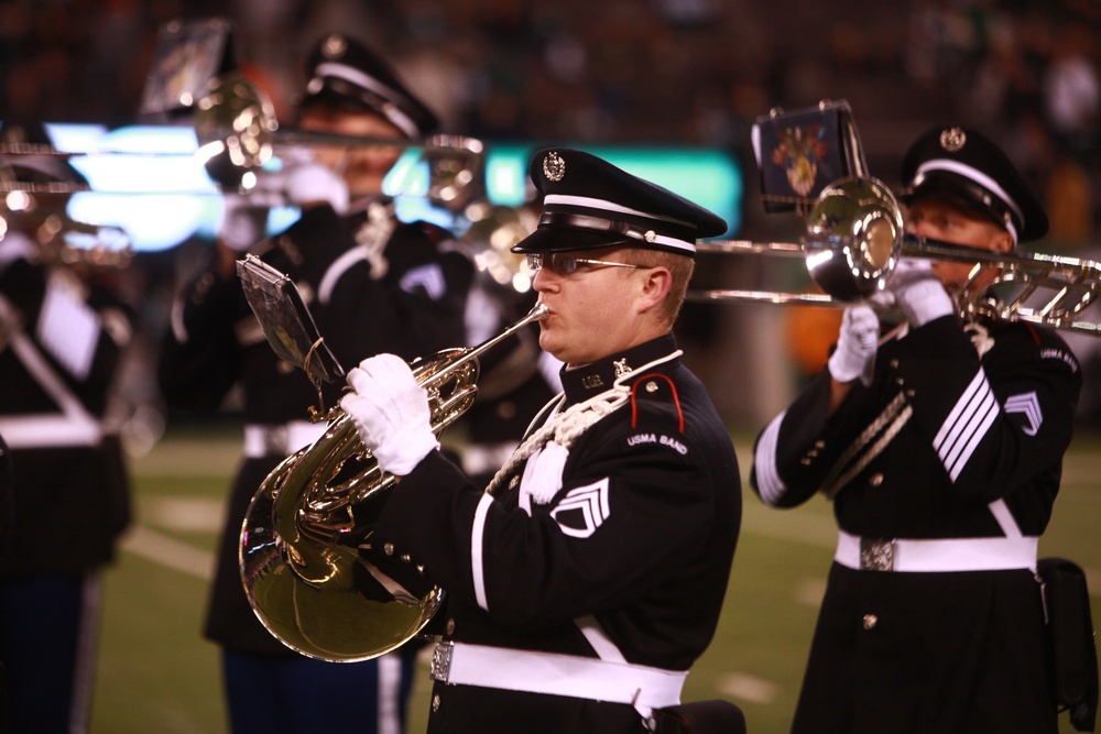 United States Military Academy's West Point Band plays New York Jets halftime show