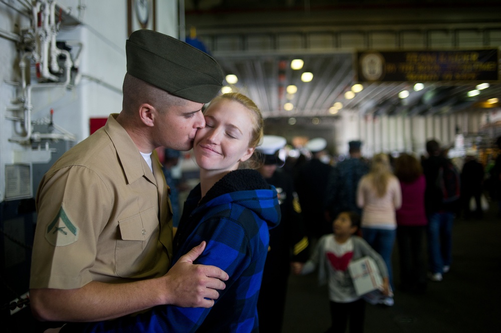 USS Makin Island leaving San Diego