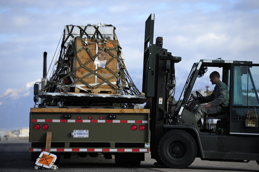 Standard Air Munitions Package Exercise