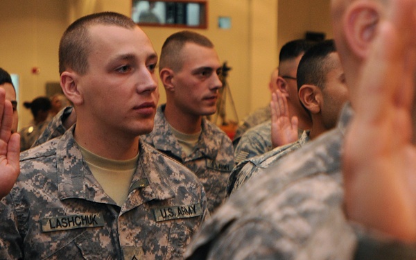All Americans: 2/82 Infantrymen gain US citizenship in Kuwait ceremony