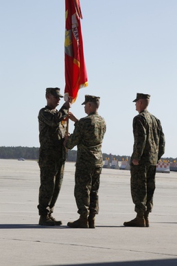 Cherry Point's HLMA-467 welcomes new commanding officer