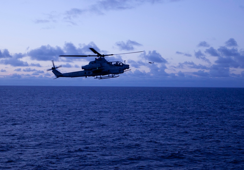 Marine Medium Helicopter Squadron 268 (Reinforced) in the Pacific Ocean