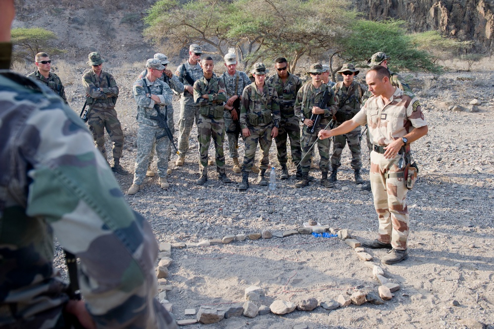 French and US service members survive the Djibouti Desert