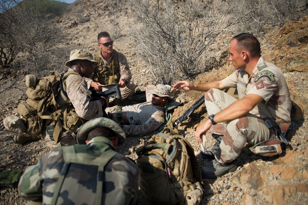 French and US service members survive the Djibouti Desert