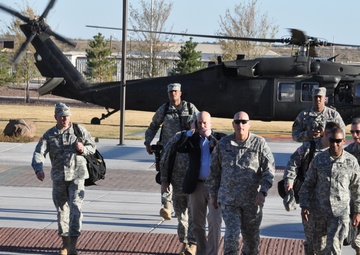 Army chief of staff visits Fort Bliss