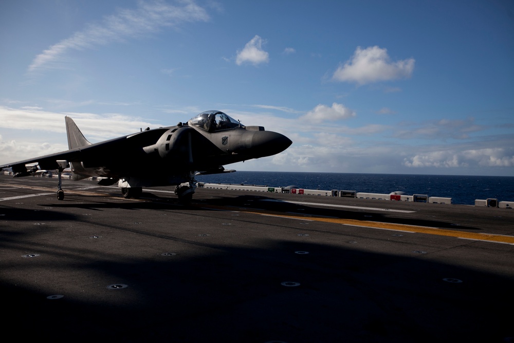 Marine Medium Helicopter Squadron 268 (Reinforced) in the Pacific Ocean