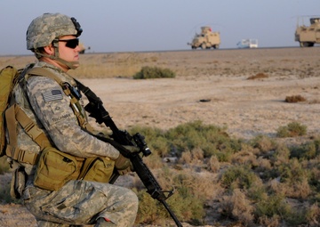 Convoy security: Cavalrymen secure routes for 2/82 convoys