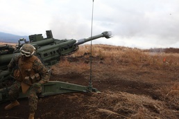 3/12 demonstrates the artillery firing process