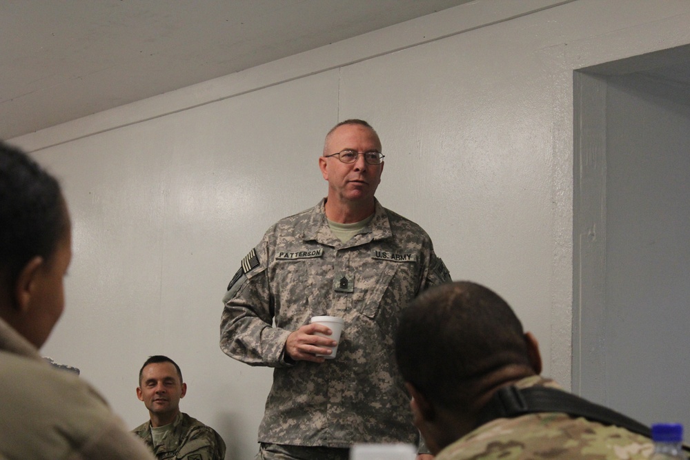 335th Signal Theater Command's CSM Royd Pattersons speaks to the 25th Signal Battalion about resiliency and selfless service