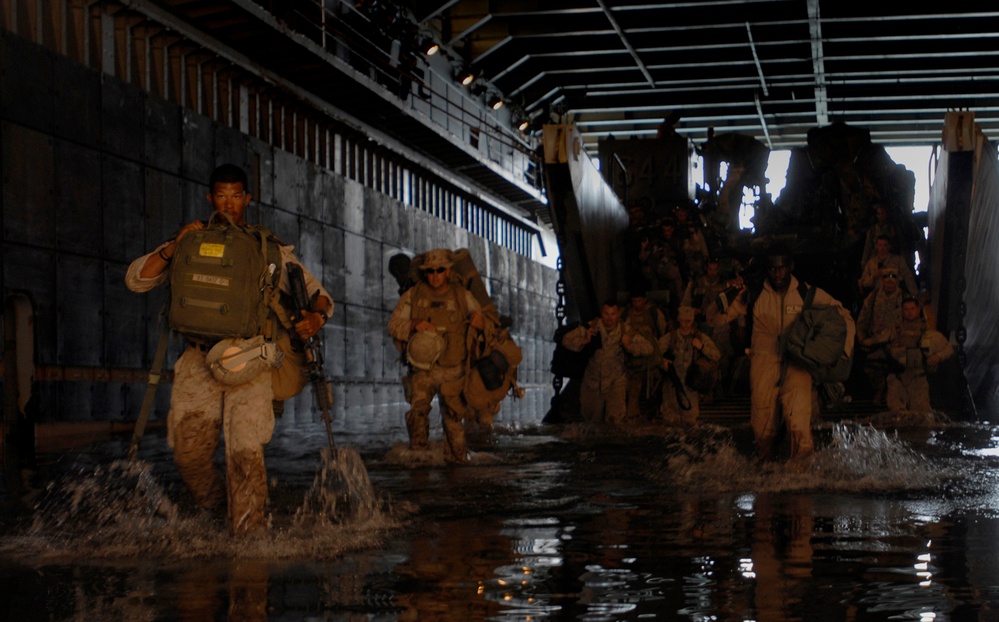 USS Whidbey Island action