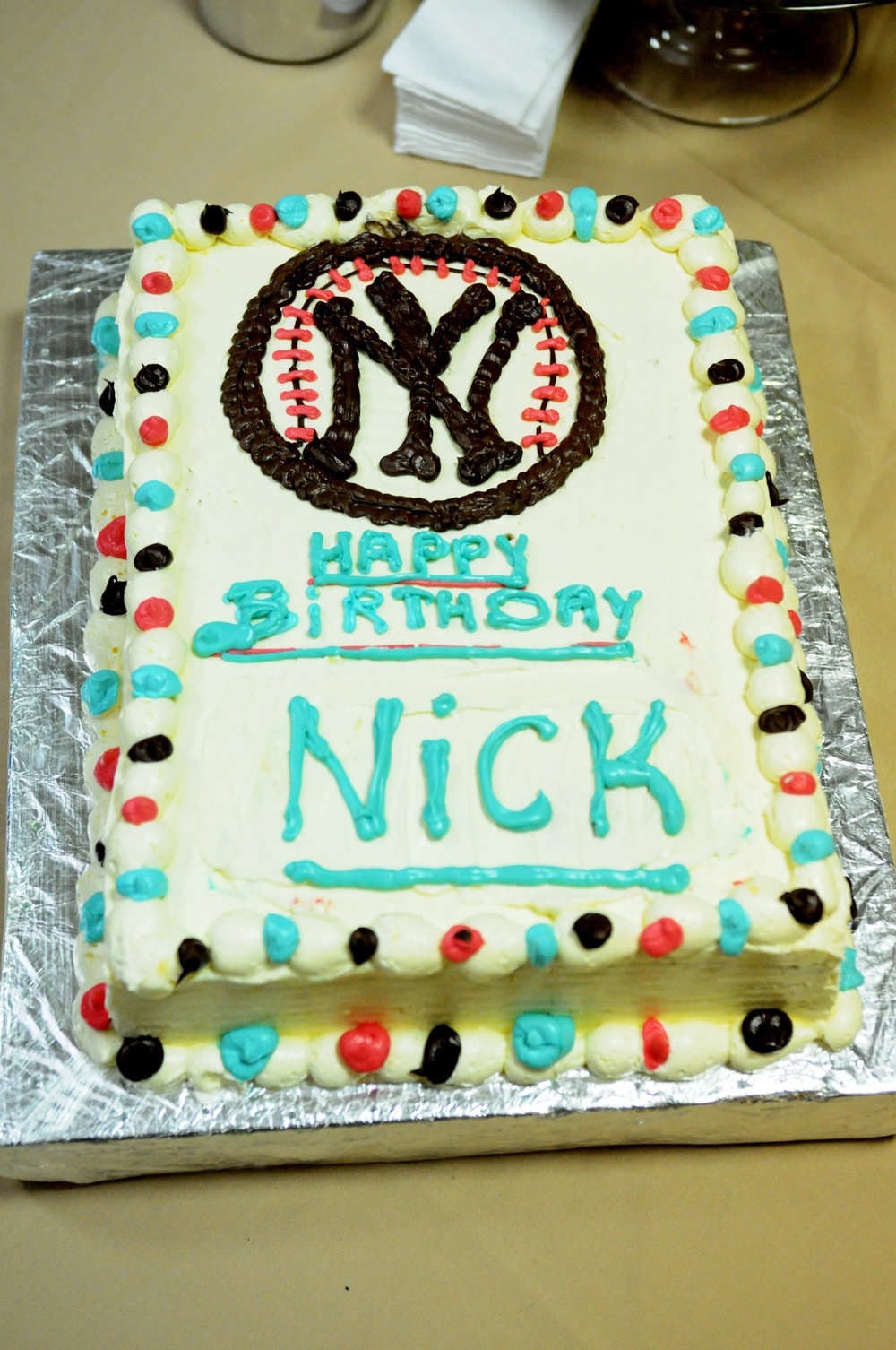 happy birthday new york yankees cake